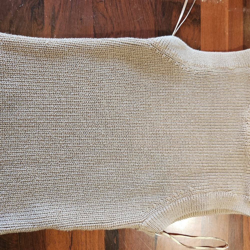 Dynamite Ribbed Bodycon Midi Dress - Picture 7 of 8